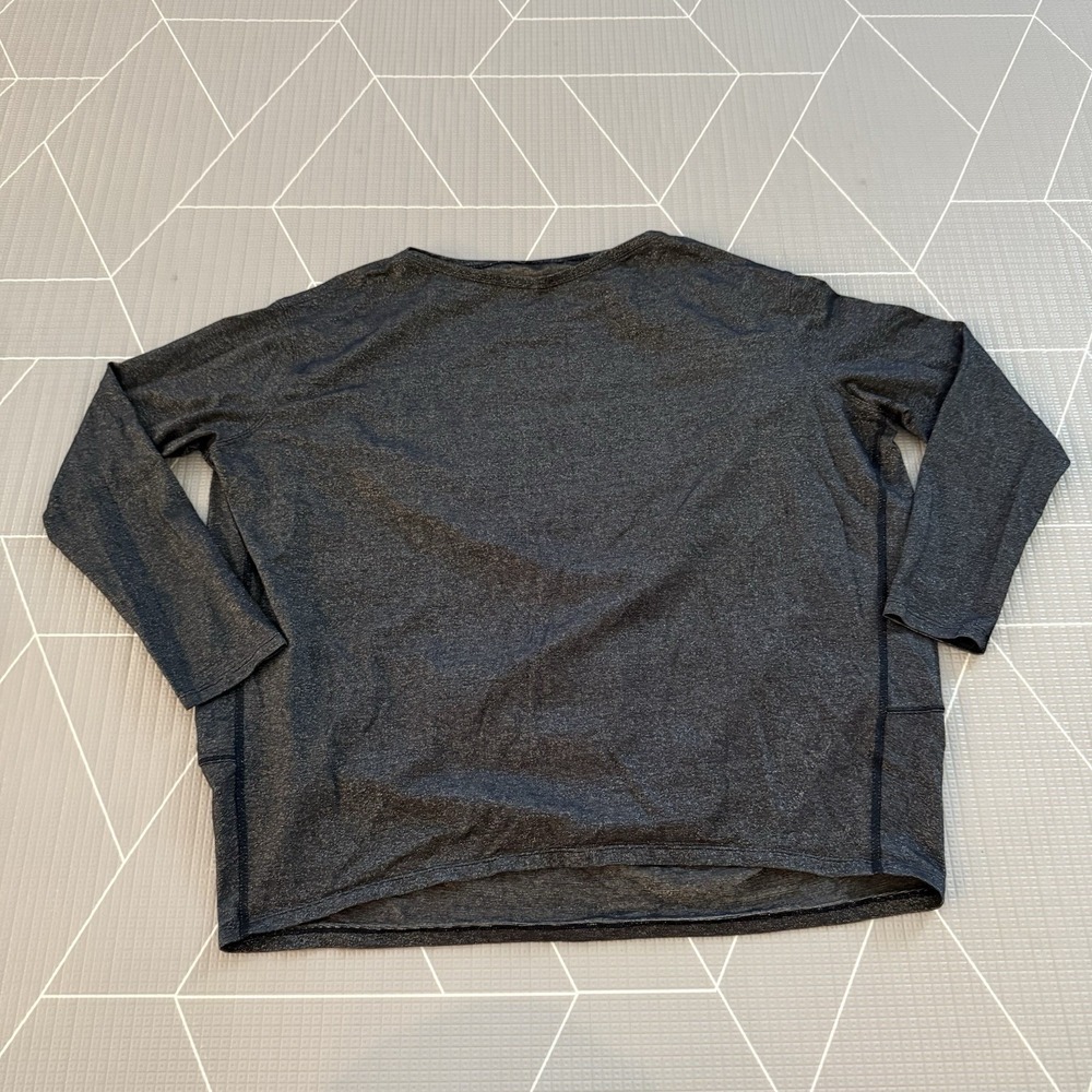 Lululemon Back In Action Long Sleeve Tee 6‎ Spark Black & Gold Metallic